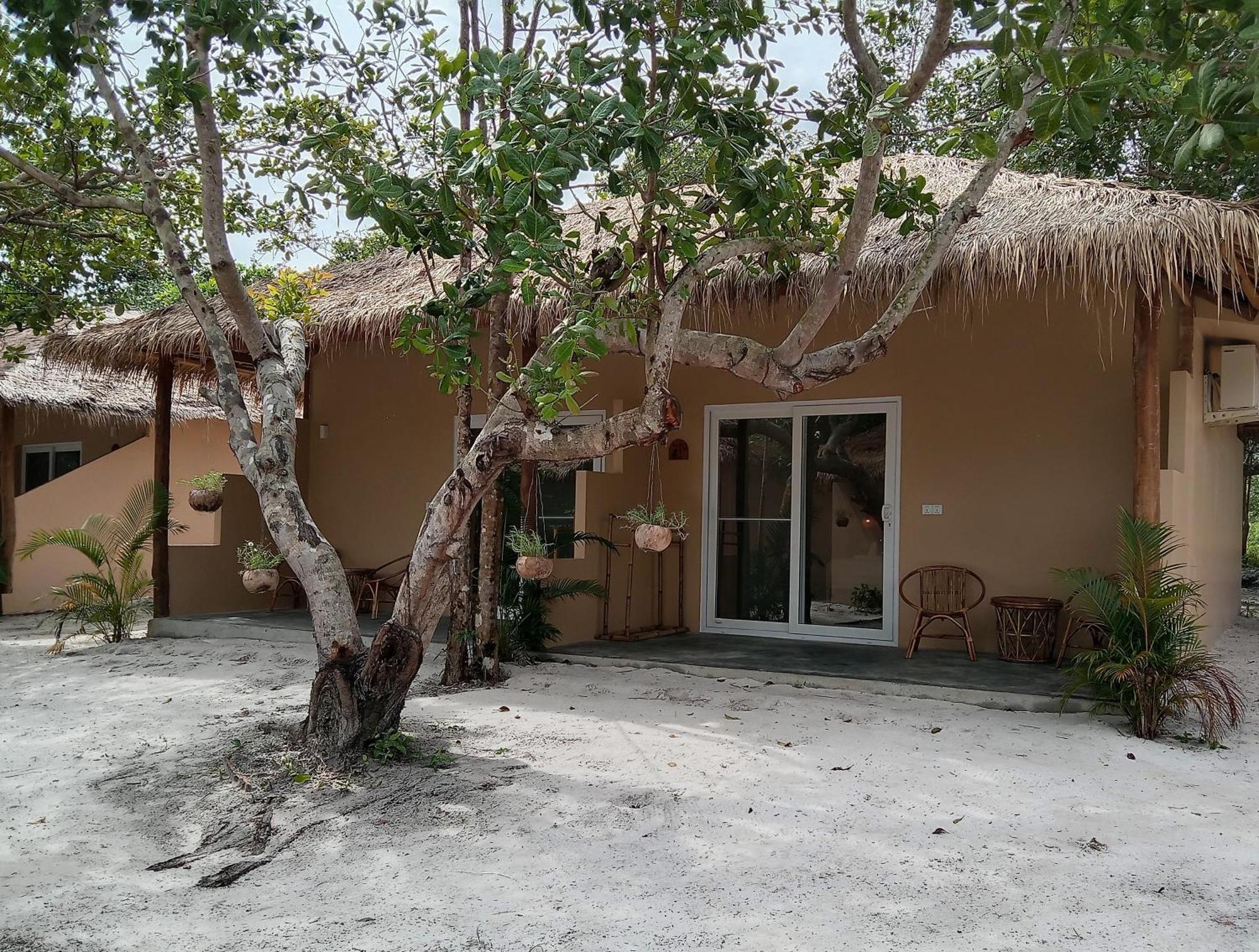 Beachwalk Koh Rong Kaoh Touch Стая снимка